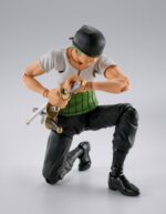 Figura Roronoa Zoro Romance Dawn – One Piece S.H.Figuarts