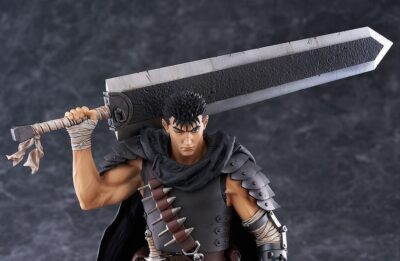 Figura Guts Black Swordsman Pop Up Parade L de Berserk. Tamaño grande, diseño fiel y perfecta para coleccionistas del anime y manga.