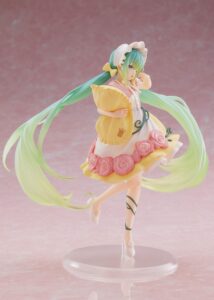 hatsune miku sleeping beauty figure