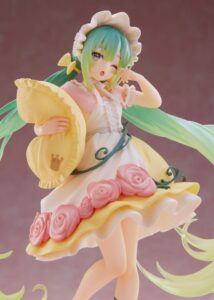 hatsune miku sleeping beauty figure