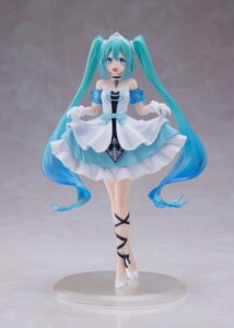 figura hatsune miku cenicienta