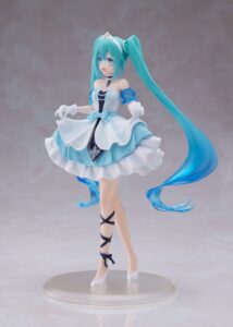 figura hatsune miku cenicienta