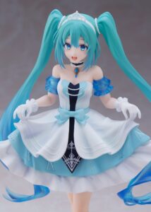 figura hatsune miku cenicienta